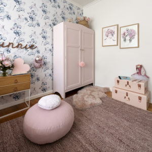 Minty Magazine: REAL ROOM TOUR: MINNIE'S MAKEOVER