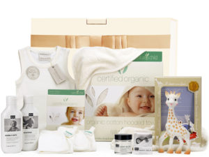 Top 5 Gift Hampers for a New Mum & Baby