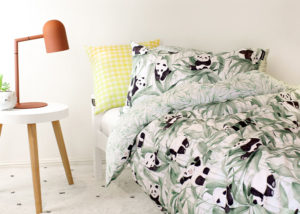 Rolling Panda-bed linen